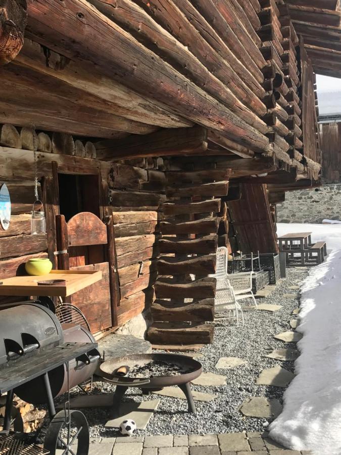 Ferienwohnung Uf Z'Enisch Klosters Eksteriør bilde
