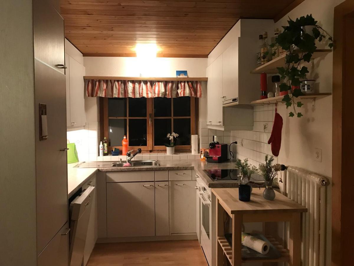 Ferienwohnung Uf Z'Enisch Klosters Eksteriør bilde